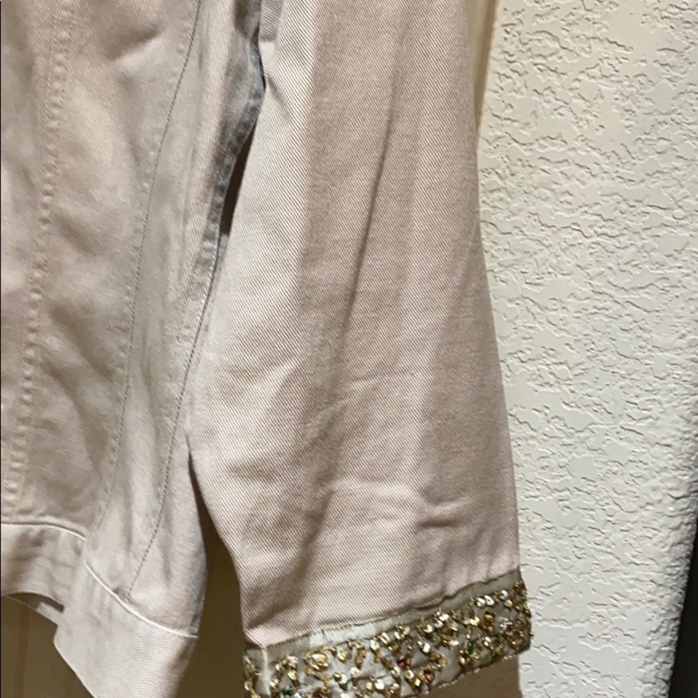 First Issue Jacket - Picture 2 of 6